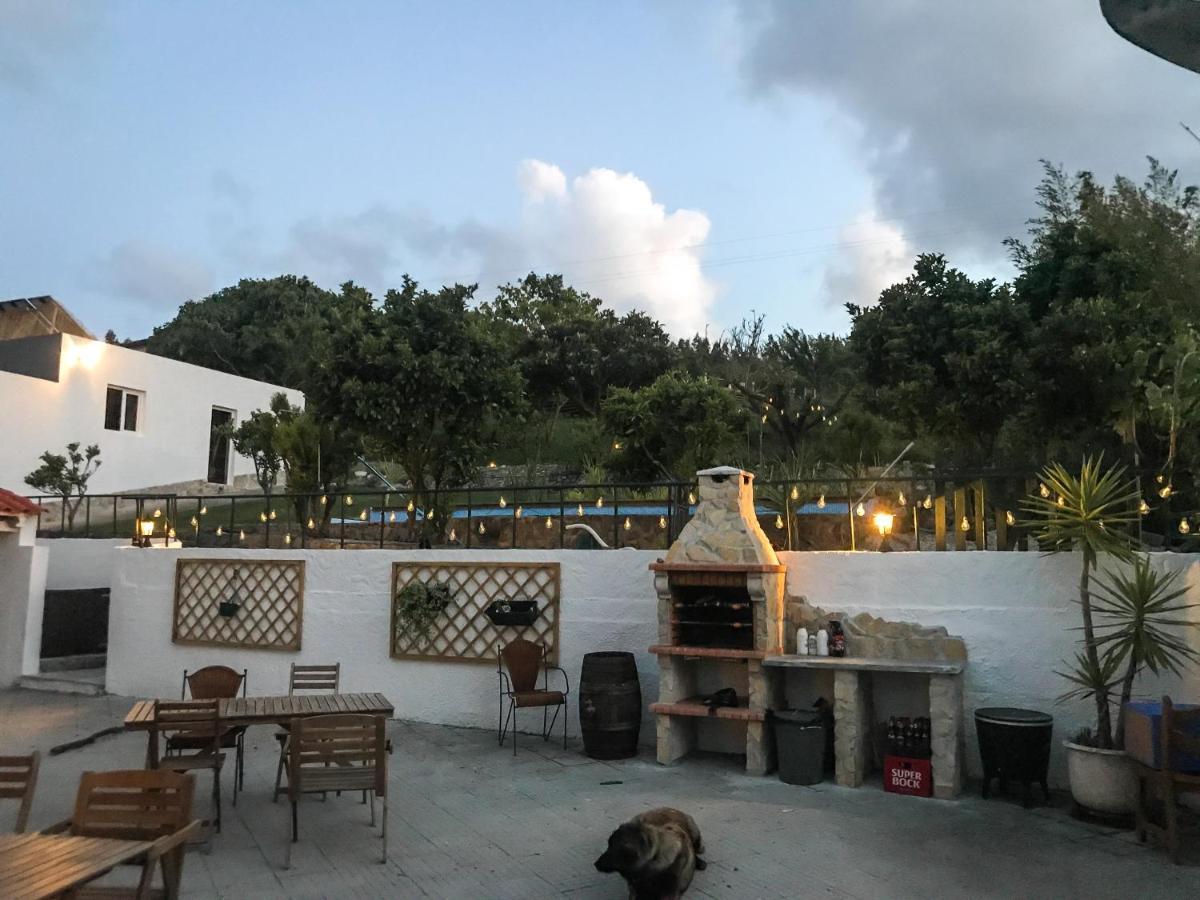 The Far End Surf House - Surf & Yoga Holidays Lourinhã Exterior foto